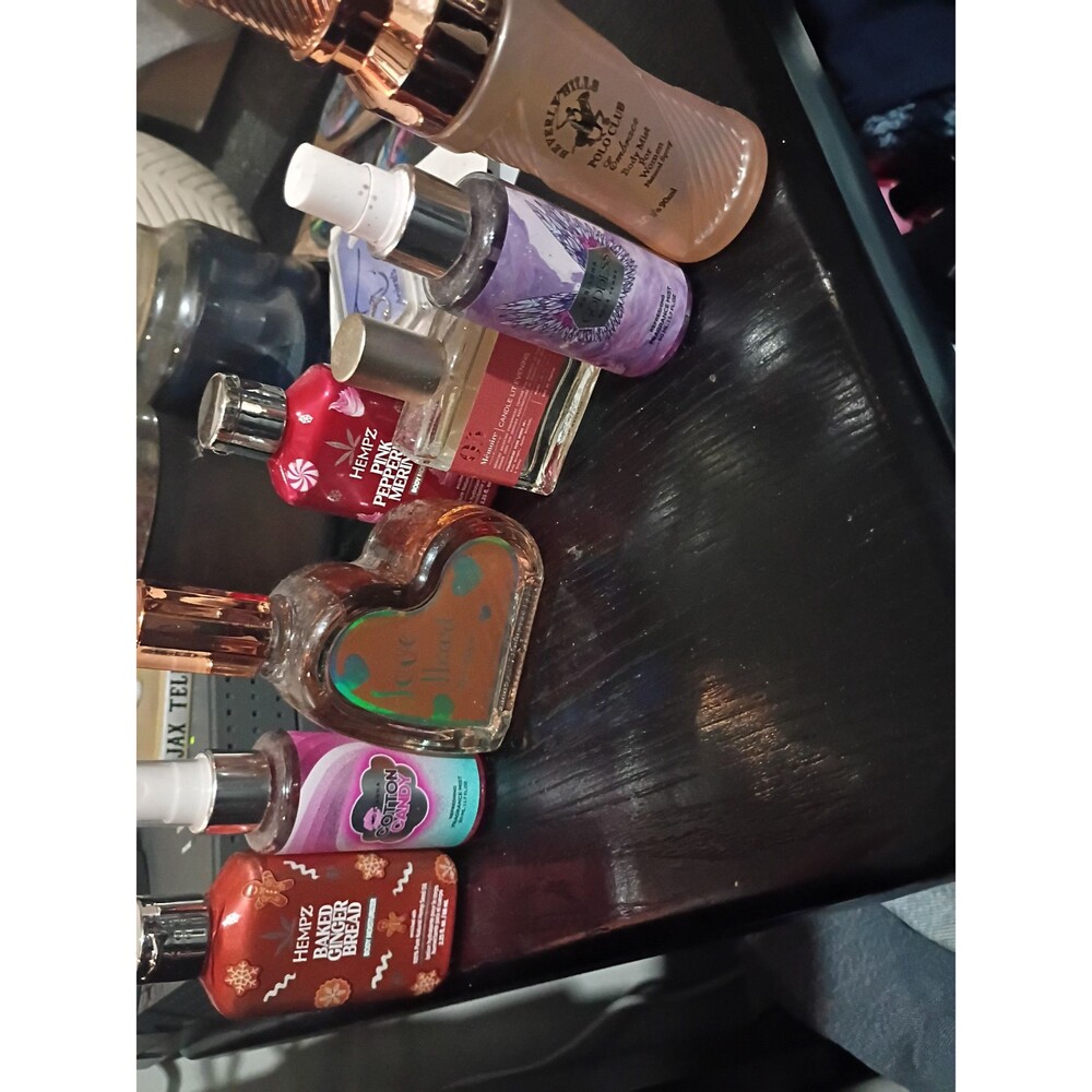 Bundle of 6 perfumes and lotions-e1